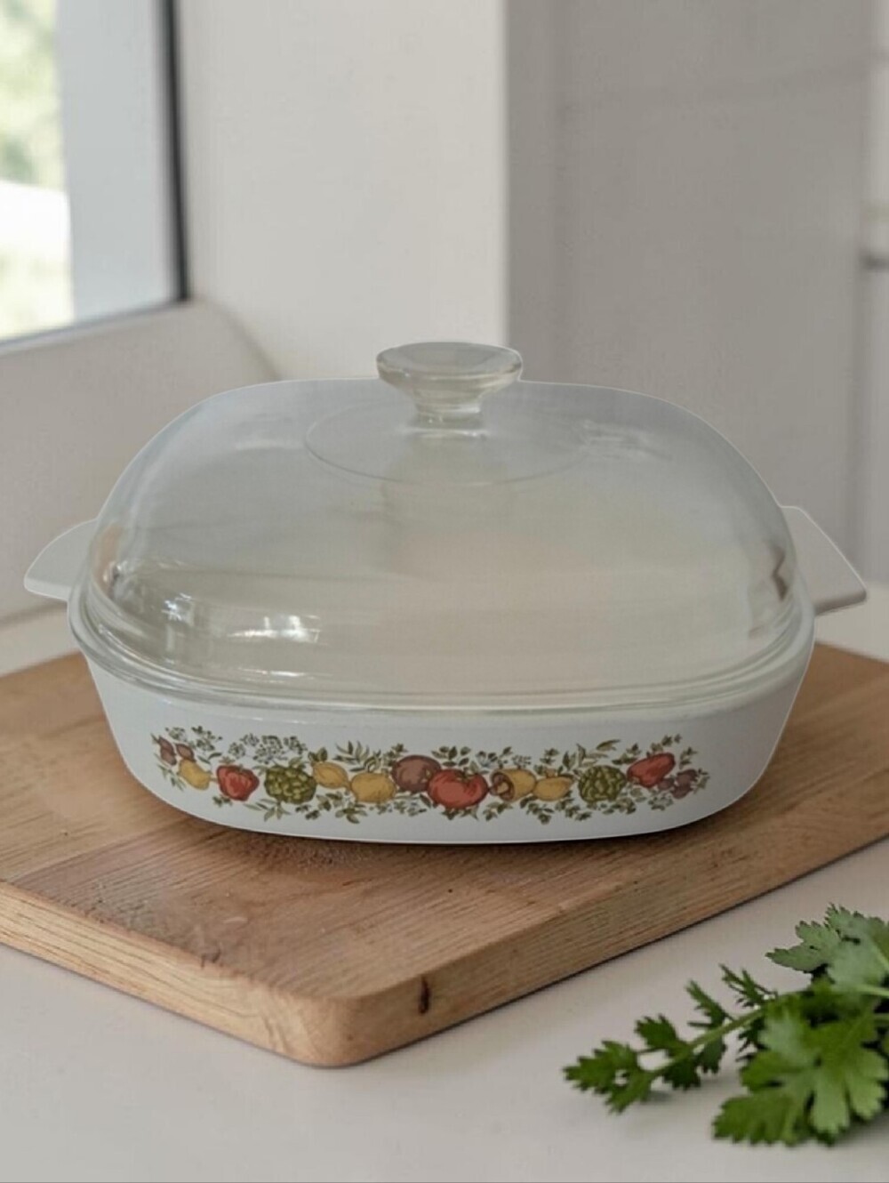 Vintage Corningware spice of life casserole dish domed pyrex lid corning ware